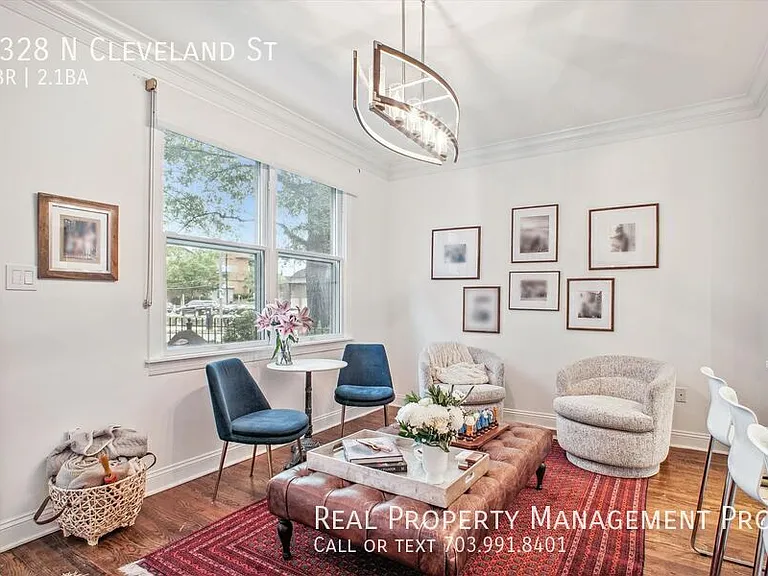 1328 N Cleveland St — Photo 15