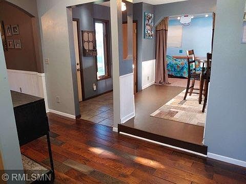 5th image of 313 1st Ave NW