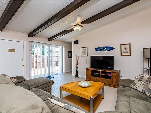 5th image of 6394 Royal Woods Dr