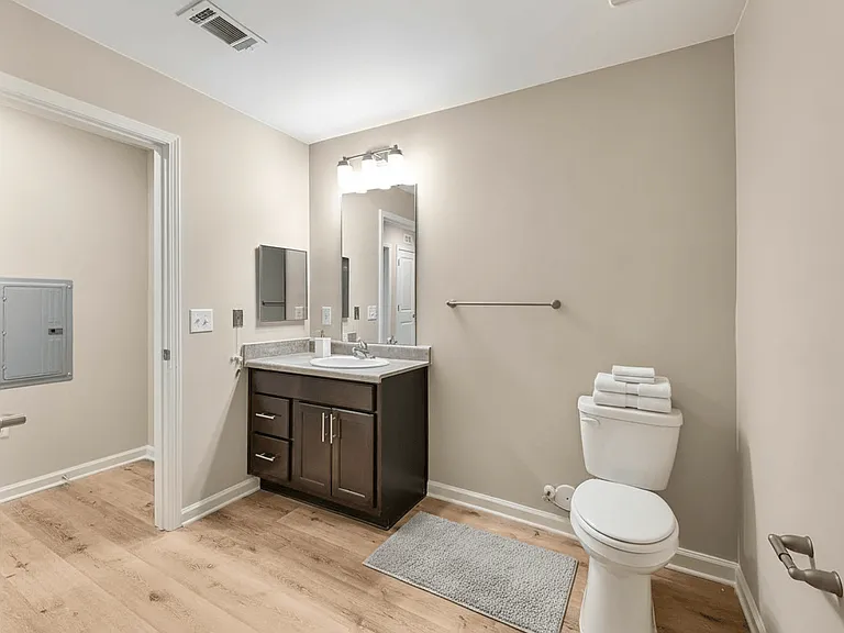 Hawkins Pointe — Photo 44