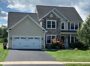 214 Landbridge Dr, Altamont, NY 12009