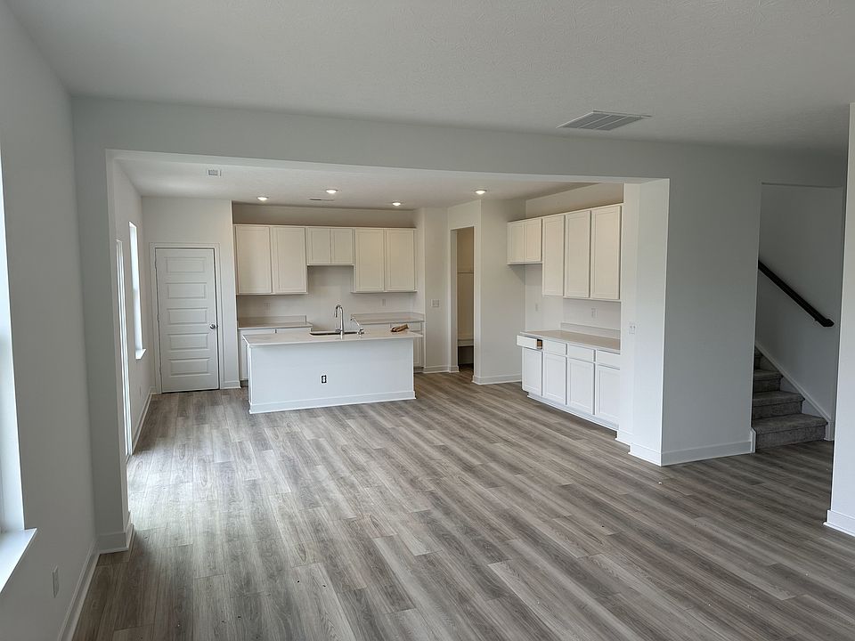 2nd image of 19481 Beruna Way