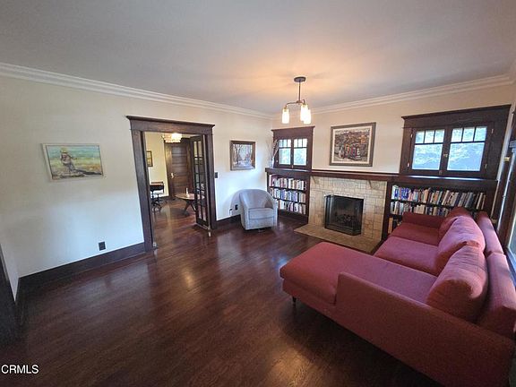 3rd image of 126 N Meridith Ave