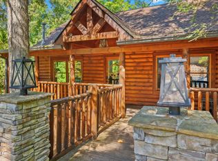2116 Double Oaks Way, Sevierville, TN 37862