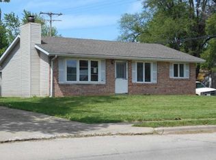 597 Groveland St, Creve Coeur, IL
