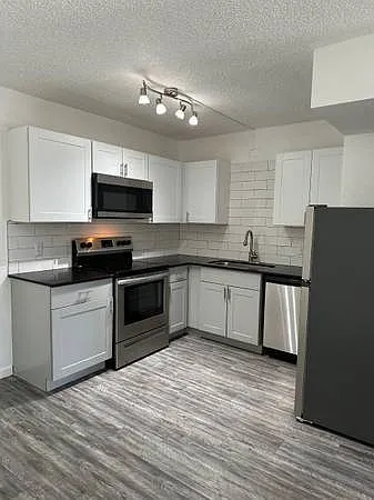 U@19th Apartments — Photo 16