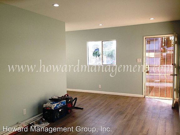 2nd image of 12914 Short Ave