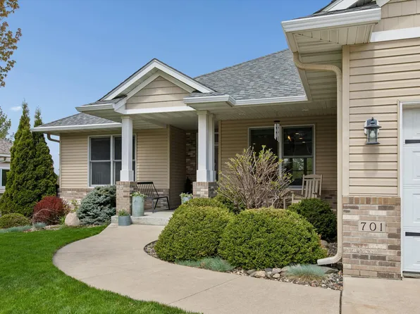 701 Carter Dr, Northfield, MN 55057