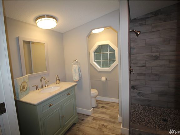 5th image of 8105 195th St E #85