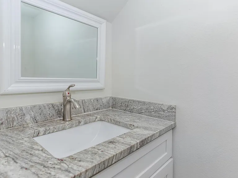 The Dawson at Stratford Apartments — Photo 106
