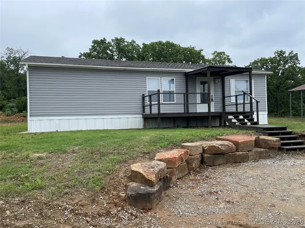 21204 W Hickory Dr, Sapulpa, OK 74066