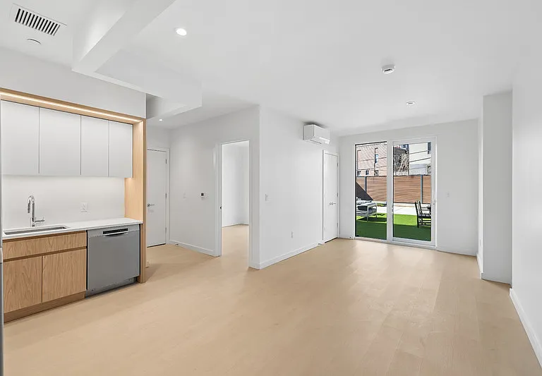 140 Central Ave #GRDN — Photo 3
