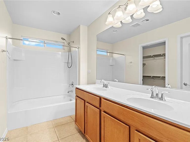 8649 Abbey Dell Ave — Photo 20