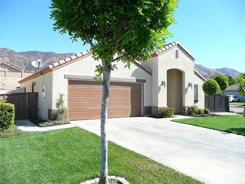 1st image of 1004 Sunbrook Dr