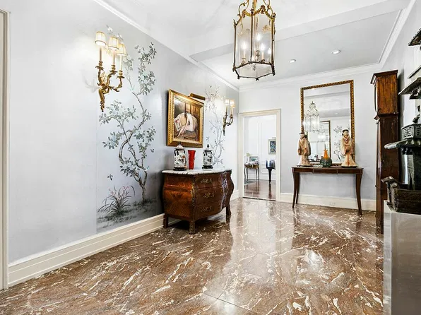 33 E 70th St #11C, New York, NY 10021