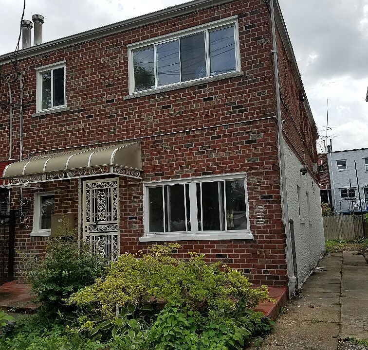 1st image of 1226 E 233rd St
