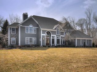 79 Collis Ln, Chester, NJ 07930