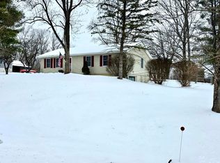 1043 Gregory Ln, Lawrenceburg, KY 40342