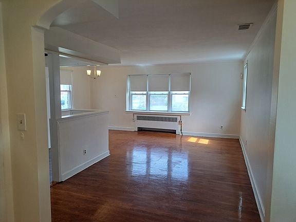 3rd image of 2440 N 50th St Floor 2