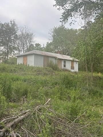 1st image of 280 Petrea Rd