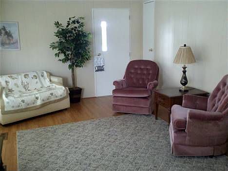3rd image of 82233 G St #233