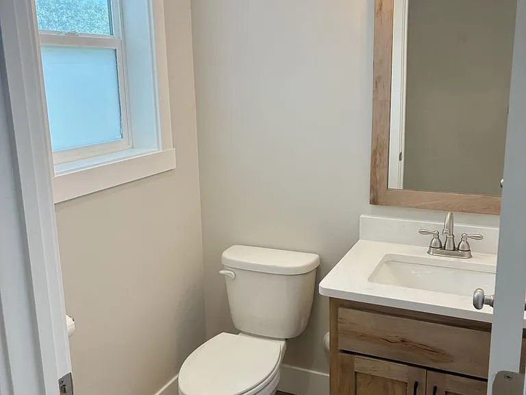 361 N Fanning Ave — Photo 17