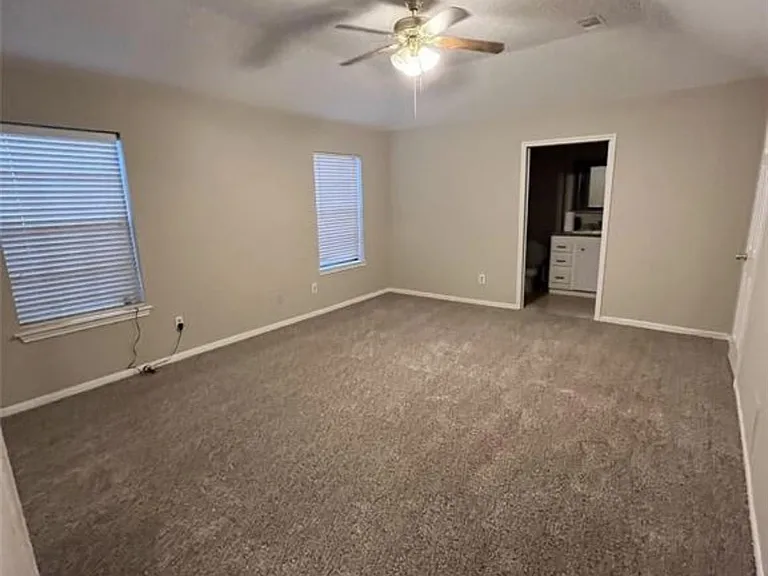 11223 Willow Field Dr — Photo 6
