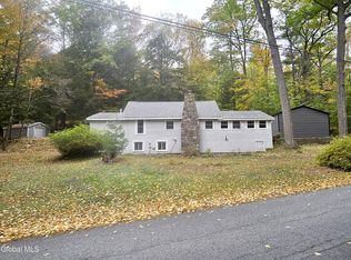 299 Scofield Rd, Lake Luzerne, NY 12846