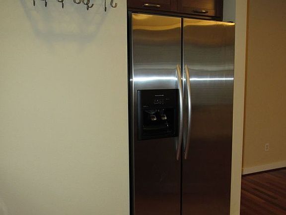 5th image of 5819 55th Ave NE #B