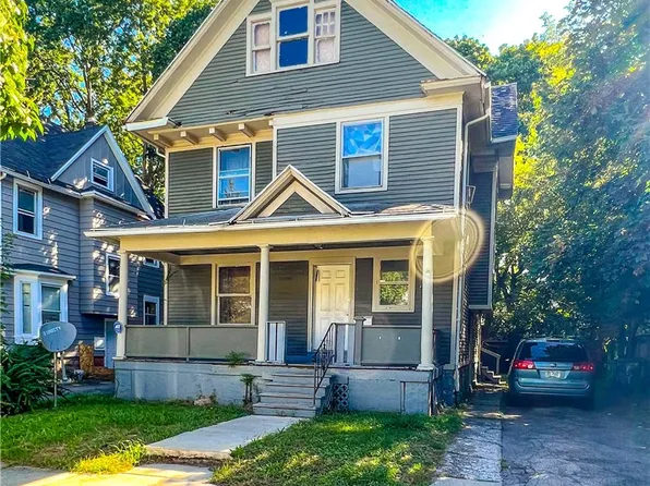 44 Quincy St, Rochester, NY 14609