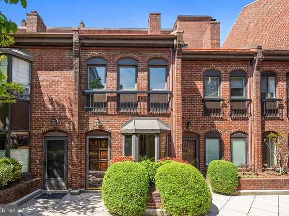 1008 Paper Mill Ct NW #1008, Washington, DC 20007