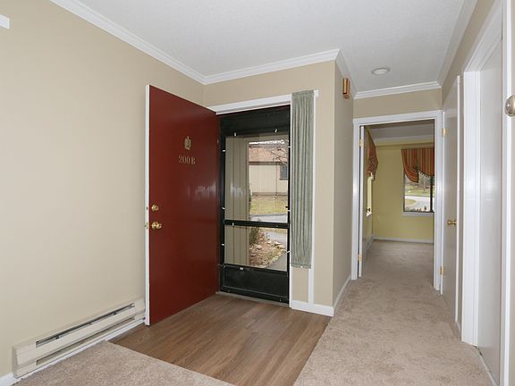 2nd image of 200 Heritage Hls #B