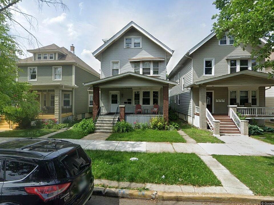 1st image of 4130 W Newport Ave #2