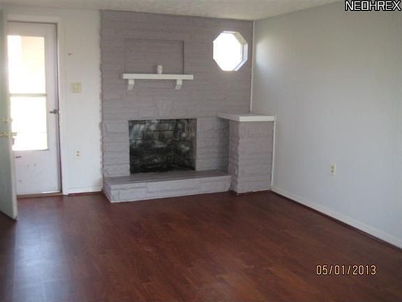 2nd image of 638 Clifford Ave