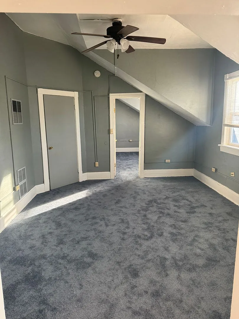 1235 Michigan Ave. (4 Unit) — Photo 3