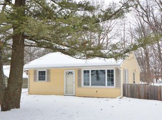 9247 Oakland Dr, Portage, MI 49024