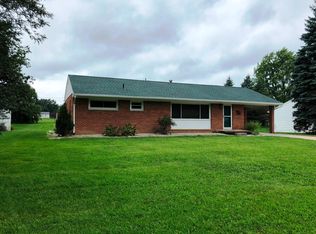 210 Levering Dr, Piqua, OH 45356