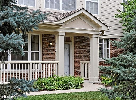 2nd image of 563 E Harvey Lake Dr