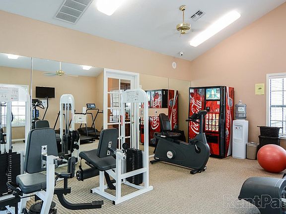 4th image of 1090 Lake Front Dr APT 623