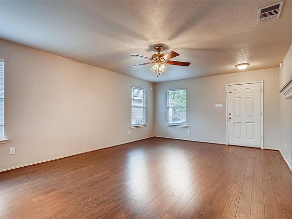 2nd image of 4520 Wheat Field Dr