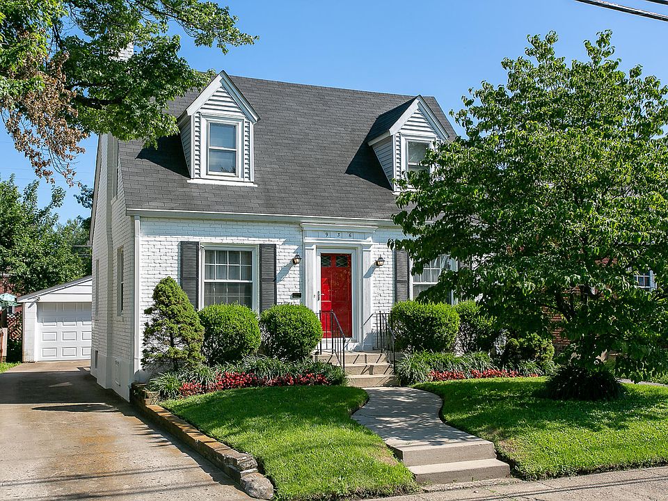 1st image of 936 Hess Ln