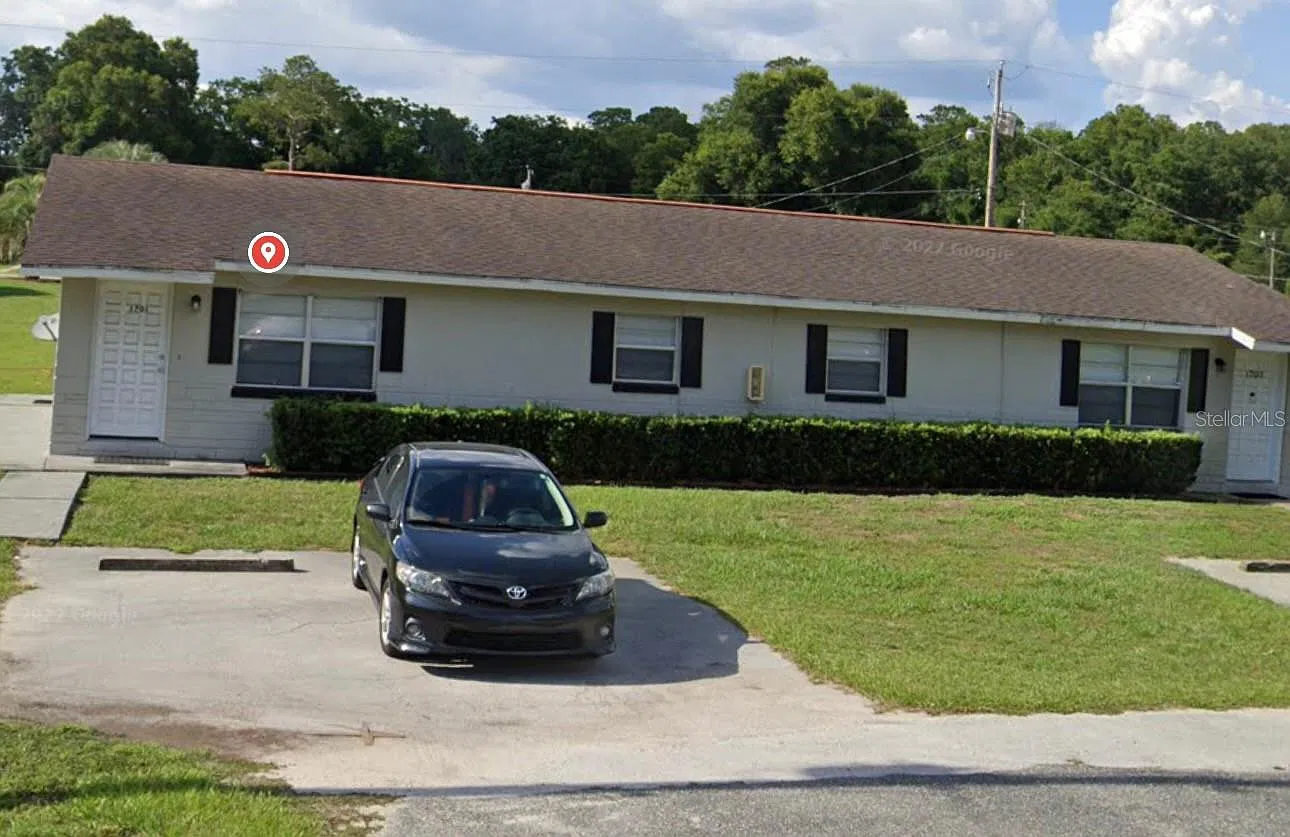 2 bed, 1.0 bath, 1028 sqft, $1,199 — Photo 1