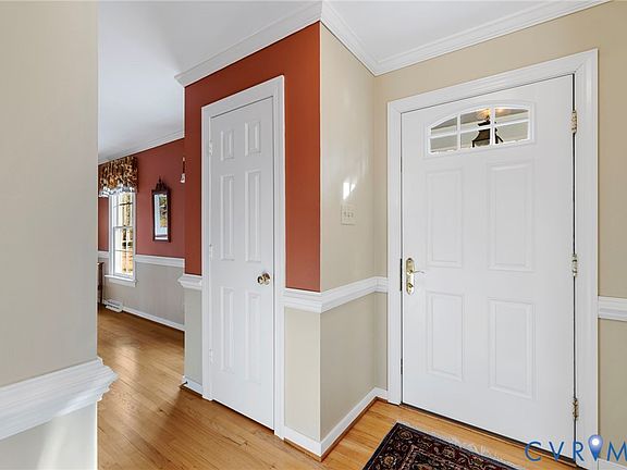 5th image of 3030 Mount Hill Dr
