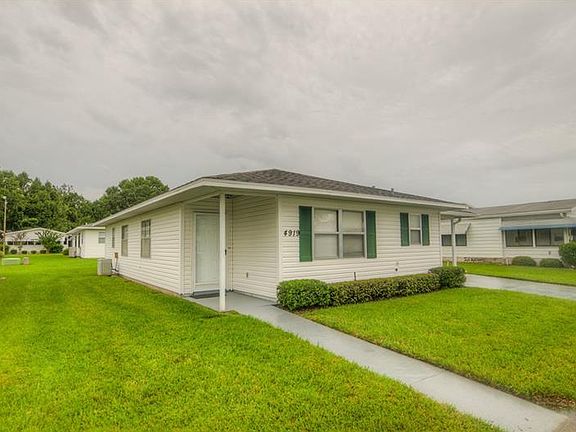 3rd image of 4919 Colonnades Club Blvd