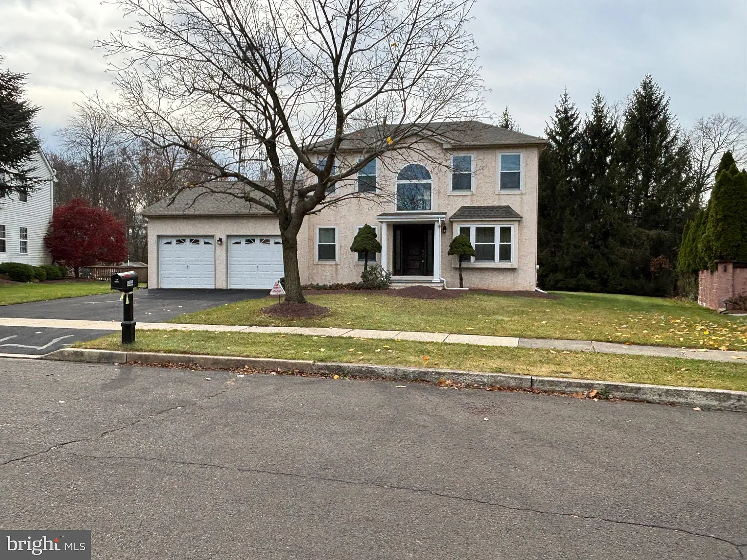 634 Nicole Dr photo 1