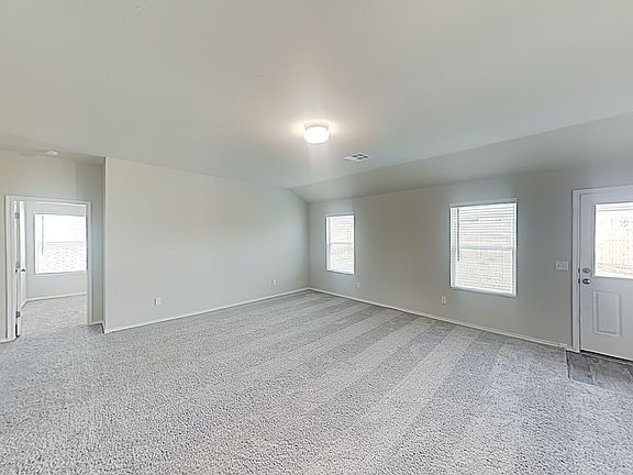 4th image of 2009 W Antler Way