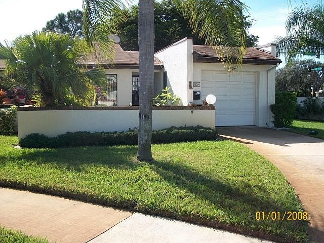 1st image of 545 Summerset Ct