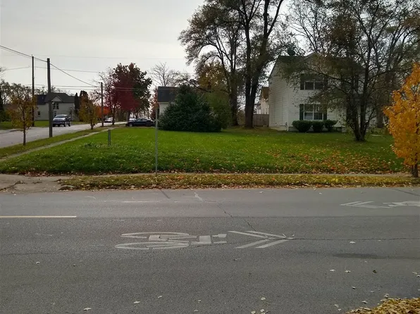 1216 McCulloch St, Fort Wayne, IN 46803
