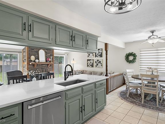4th image of 14243 Revere Cir