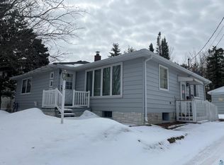 224 Maple Grove Rd, Duluth, MN 55811